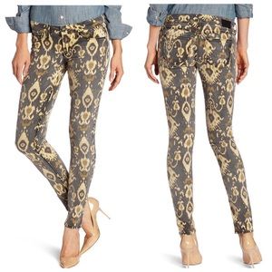 $138 Soho Super Skinny African Totem Print Jeans